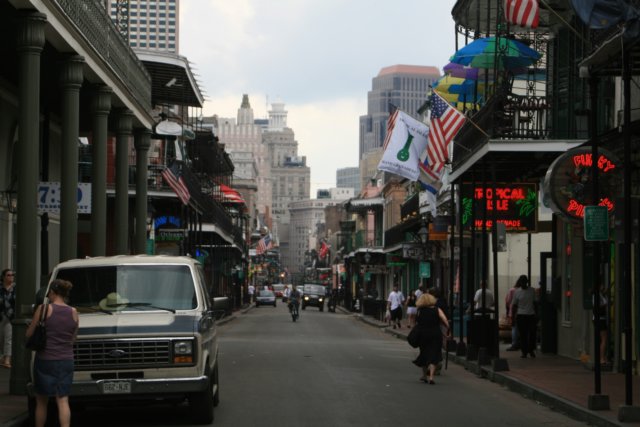 bourbonstreet2.jpg