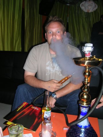 psychosmokinganapplehooka.jpg